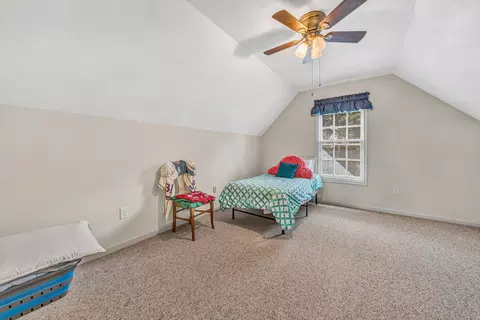 Bedroom - 1941 Springmill Rd, Salem, VA 24153 photo 5 of 5
