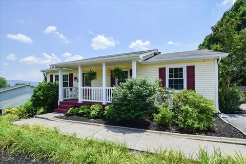 127 N Rome Dr, Roanoke, VA 24019