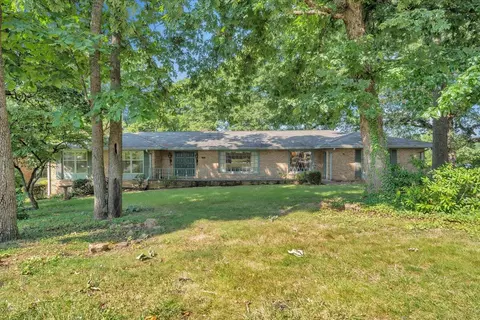 5278 N Spring Dr, Roanoke, VA 24019