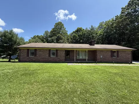1716 Holly Tree Rd, Ararat, VA 24053