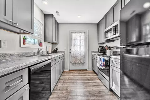 Kitchen - 302 9th St, Vinton, VA 24179 photo 1 of 3