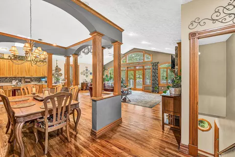 Entry Way - 239 Cedar Bay Rd, Union Hall, VA 24176 photo 2 of 4