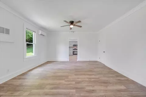 496 Boyd St, Buchanan, VA 24066 photo 10