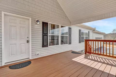 Exterior - 6507 Goodview Rd, Goodview, VA 24095 photo 4 of 9