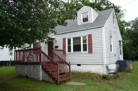 2508 Churchill Dr NW, Roanoke, VA 24012