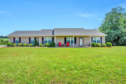 4852 Chestnut Fork Rd, Bedford, VA 24523