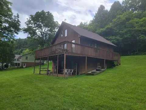 595 Gallimore Ln NE, Floyd, VA 24091