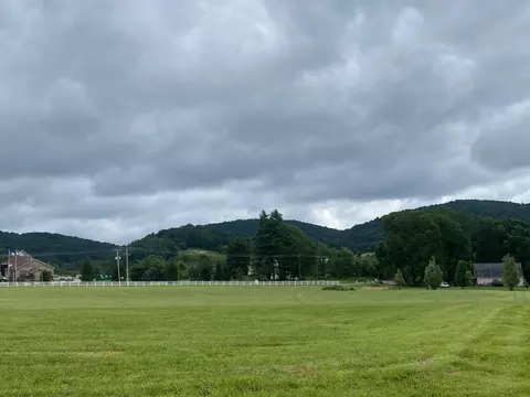 9727 Bent Mountain Rd, Bent Mountain, VA 24059 photo 2