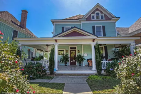 418 Day Ave SW, Roanoke, VA 24016