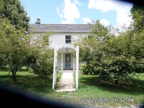 387 Newtown Rd, Buchanan, VA 24066