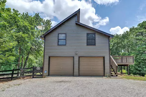 Exterior - 2525 Timberview Rd, Roanoke, VA 24019 photo 12 of 21