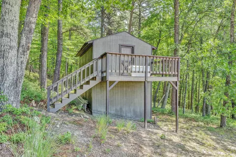 Exterior - 2525 Timberview Rd, Roanoke, VA 24019 photo 16 of 21