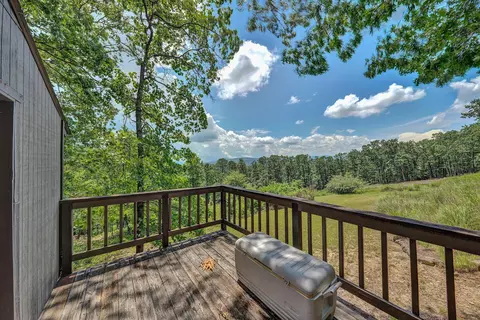 Exterior - 2525 Timberview Rd, Roanoke, VA 24019 photo 17 of 21