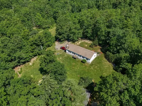 3706 Sunflower Rd, Pilot, VA 24138 photo 2