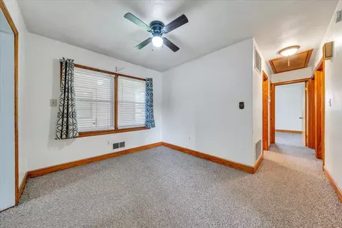 Entry Way - 202 Frontier Rd NE, Roanoke, VA 24012 photo 1 of 1