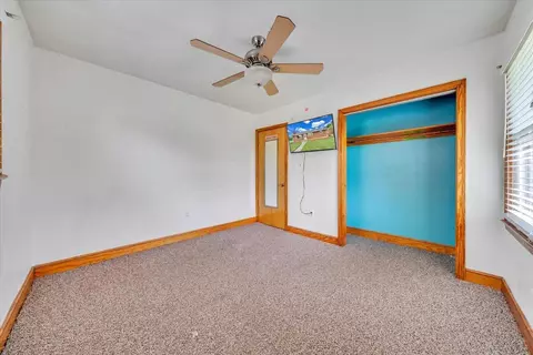 Bedroom - 202 Frontier Rd NE, Roanoke, VA 24012 photo 4 of 6