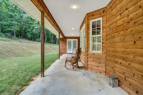 Exterior - 1403 Greyledge Rd, Buchanan, VA 24066 photo 8 of 12