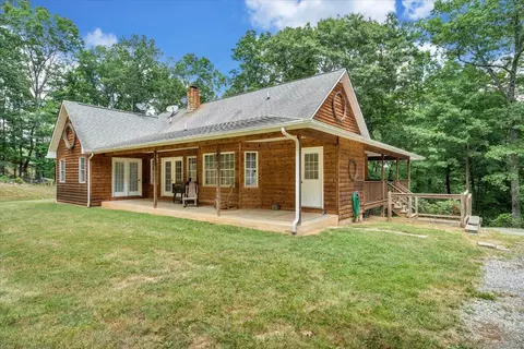 Exterior - 1403 Greyledge Rd, Buchanan, VA 24066 photo 10 of 12