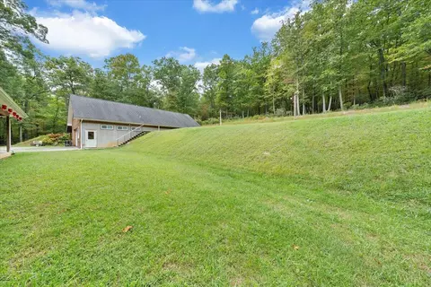 Exterior - 1403 Greyledge Rd, Buchanan, VA 24066 photo 4 of 12