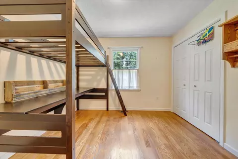 Bedroom - 1403 Greyledge Rd, Buchanan, VA 24066 photo 3 of 4