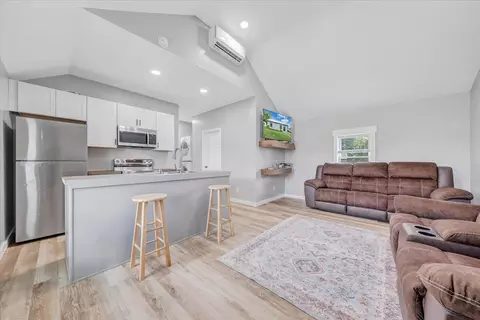 Other - 705 Virginia Ave, Vinton, VA 24179 photo 2 of 10