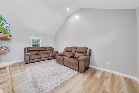 Other - 705 Virginia Ave, Vinton, VA 24179 photo 3 of 10