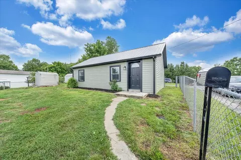 Other - 705 Virginia Ave, Vinton, VA 24179 photo 5 of 10