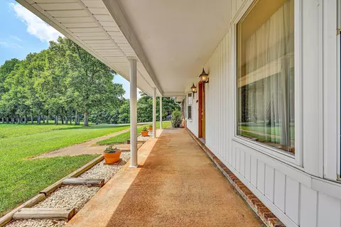 9732 Goodview Rd, Goodview, VA 24095 photo 4