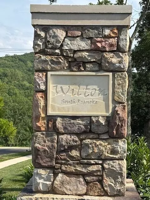 1005 Wilton Park Dr SW, Roanoke, VA 24014