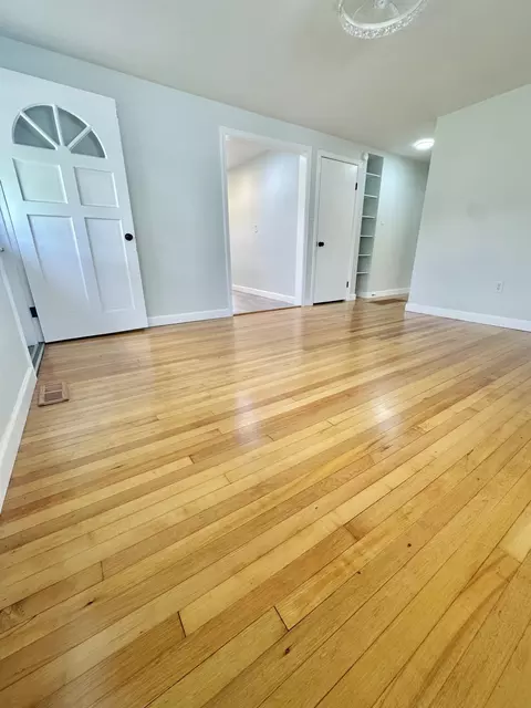 312 E Phillip St, Covington, VA 24426 photo 13