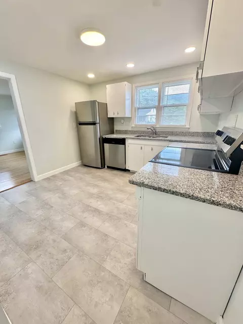 312 E Phillip St, Covington, VA 24426 photo 23