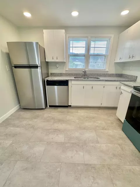 312 E Phillip St, Covington, VA 24426 photo 21