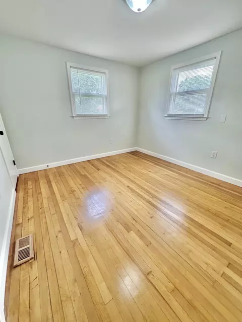 312 E Phillip St, Covington, VA 24426 photo 26
