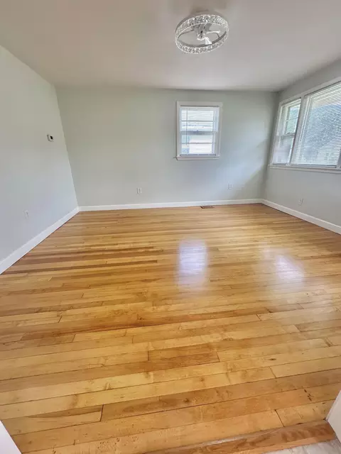 312 E Phillip St, Covington, VA 24426 photo 18