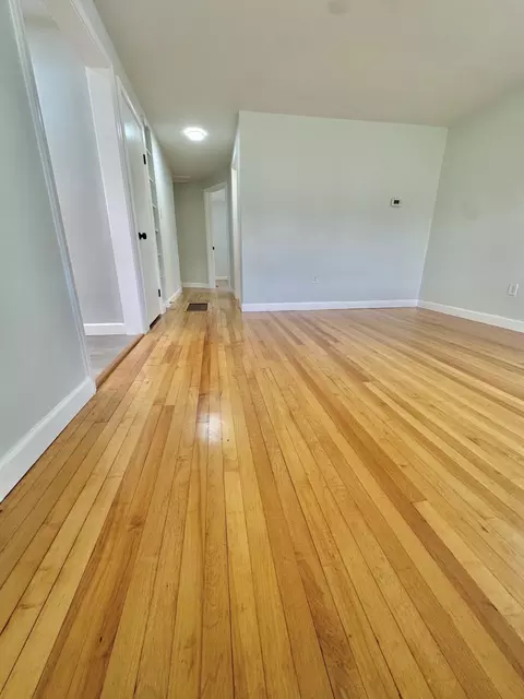 312 E Phillip St, Covington, VA 24426 photo 17