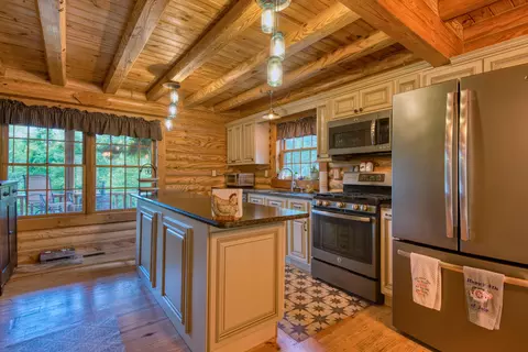 Kitchen - 567 Weeks Rd NW, Floyd, VA 24091 photo 4 of 6