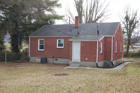 2527 Sanford Ave SW, Roanoke, VA 24014