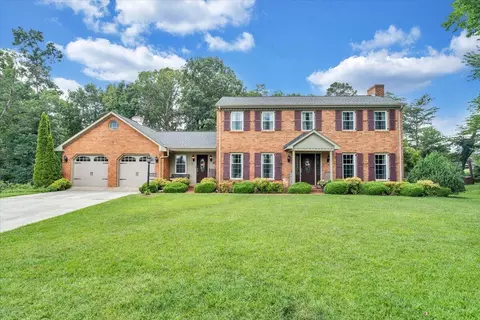 3680 Partridge Ln NW, Roanoke, VA 24017