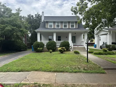 2036 Avenel Ave SW, Roanoke, VA 24015