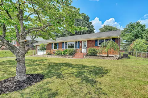 6539 Wendover Rd, Roanoke, VA 24019
