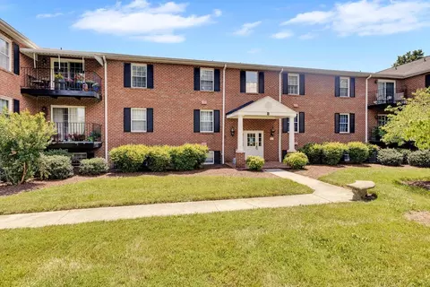 3531 Peters Creek Rd NW #502, Roanoke, VA 24019