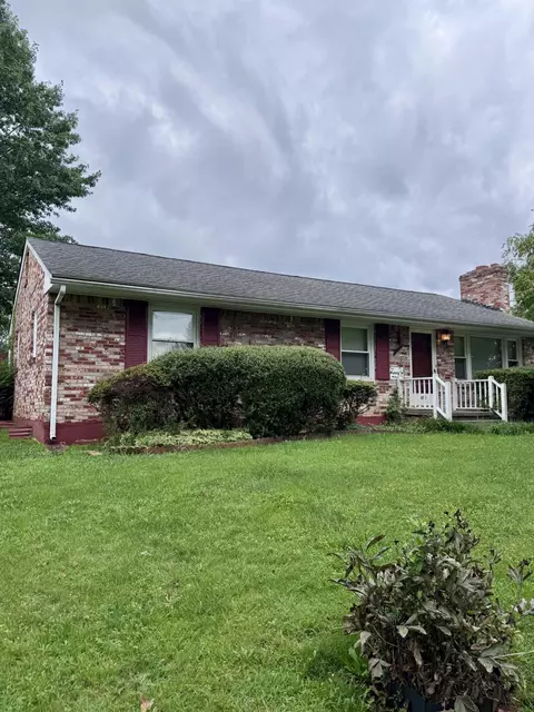 6714 Jasmine Cir, Roanoke, VA 24019