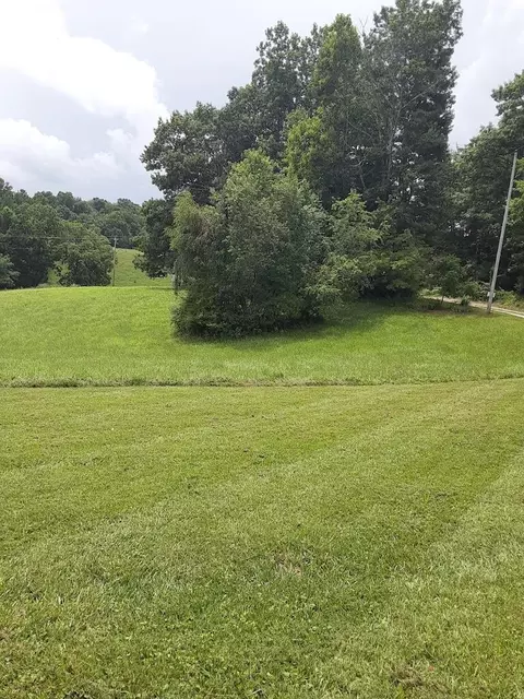 1807 Moore Rd NE, Floyd, VA 24091 photo 5