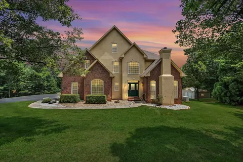 360 Kalena Dr, Hardy, VA 24101
