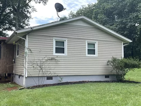 Exterior - 1203 Bruno Dr, Goodview, VA 24095 photo 6 of 11