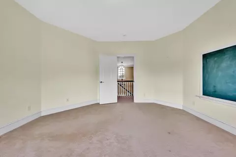 Bedroom - 3845 Eagle Crest Dr, Roanoke, VA 24018 photo 6 of 14