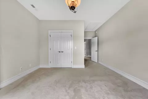 Bedroom - 3845 Eagle Crest Dr, Roanoke, VA 24018 photo 4 of 14