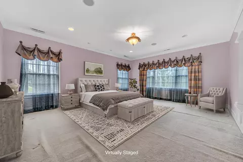 Bedroom - 3845 Eagle Crest Dr, Roanoke, VA 24018 photo 9 of 14