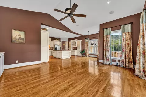 Other - 3845 Eagle Crest Dr, Roanoke, VA 24018 photo 6 of 22