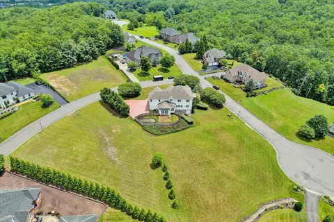 View/Area - 3845 Eagle Crest Dr, Roanoke, VA 24018 photo 11 of 12